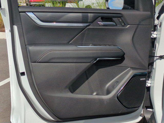 2026 GMC Acadia Elevation FWD