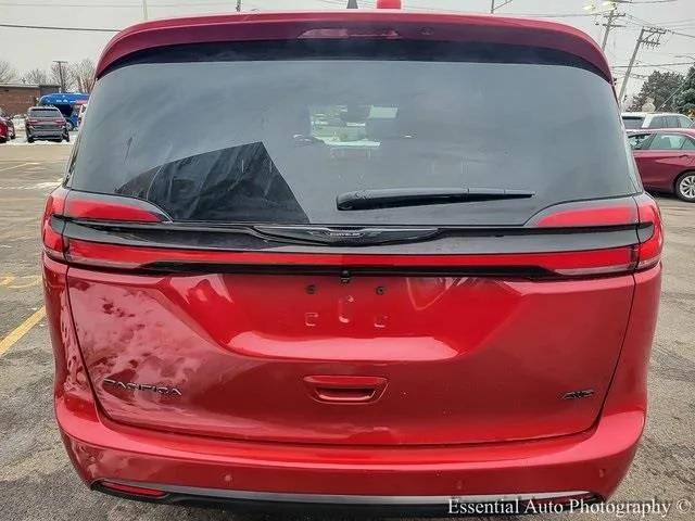 2026 Chrysler Pacifica Select AWD