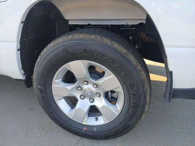 2026 RAM Ram 1500 RAM 1500 TRADESMAN CREW CAB 4X4 57 BOX