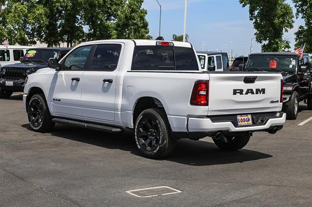 2026 RAM Ram 1500 RAM 1500 EXPRESS CREW CAB 4X4 57 BOX