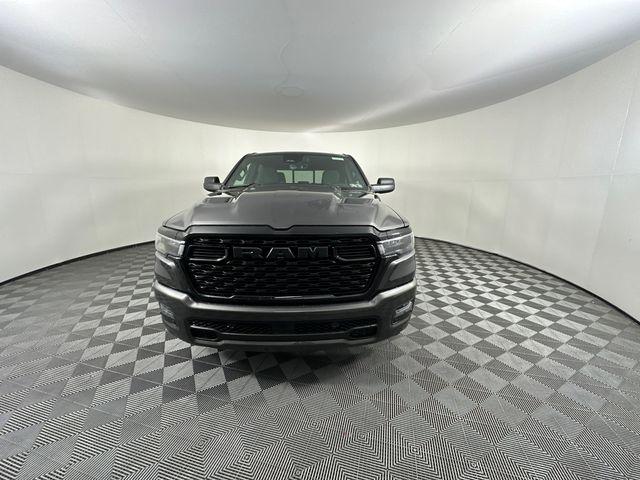 2026 Ram 1500 Express Crew Cab 4x4 5'7" Box