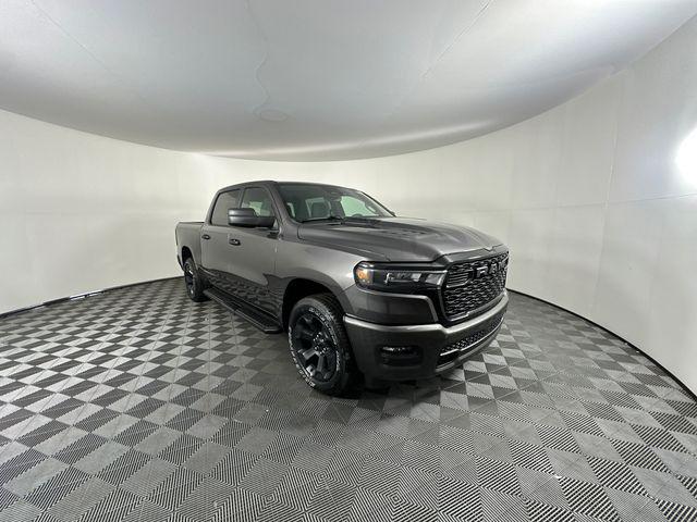2026 Ram 1500 Express Crew Cab 4x4 5'7" Box