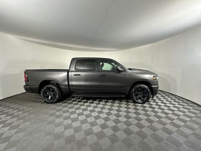 2026 Ram 1500 Express Crew Cab 4x4 5'7" Box