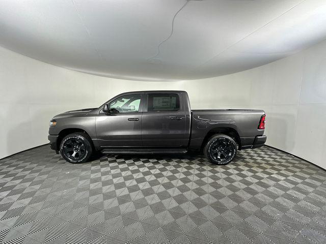 2026 Ram 1500 Express Crew Cab 4x4 5'7" Box