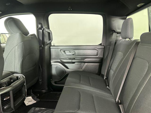 2026 Ram 1500 Express Crew Cab 4x4 5'7" Box