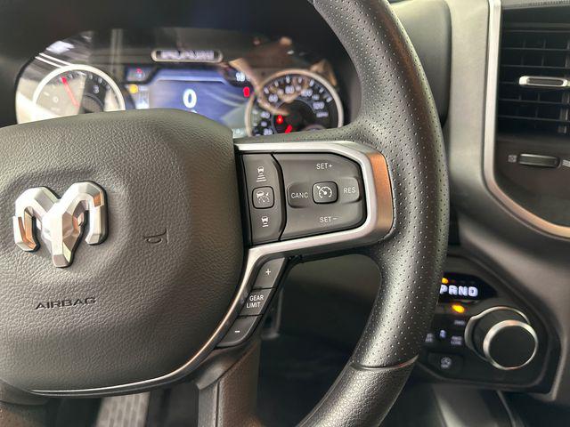 2026 Ram 1500 Express Crew Cab 4x4 5'7" Box