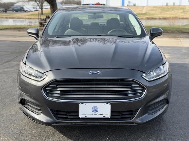 2016 Ford Fusion S 2016 Ford Fusion S