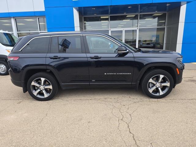 2022 Jeep Grand Cherokee 4xe Limited 4x4 2022 Jeep Grand Cherokee 4xe Limited 4x4