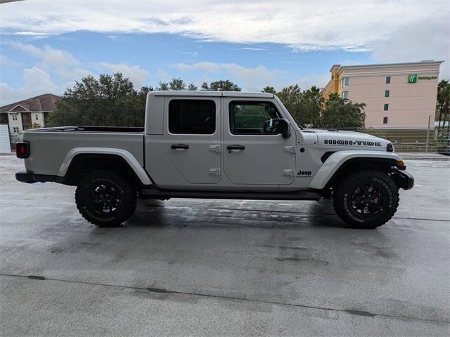 2025 Jeep Gladiator GLADIATOR HIGH TIDE 4X4 2025 Jeep Gladiator GLADIATOR HIGH TIDE 4X4