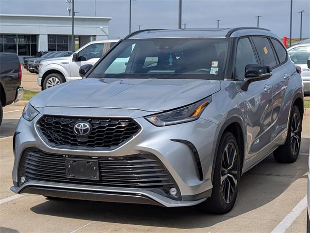 2021 Toyota Highlander XSE 2021 Toyota Highlander XSE