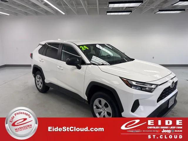 2024 Toyota RAV4 LE 2024 Toyota RAV4 LE