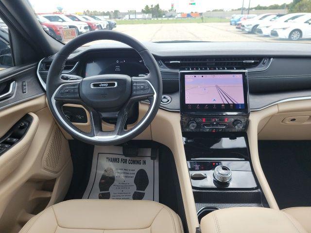 2025 Jeep Grand Cherokee GRAND CHEROKEE L LIMITED 4X4 2025 Jeep Grand Cherokee GRAND CHEROKEE L LIMITED 4X4