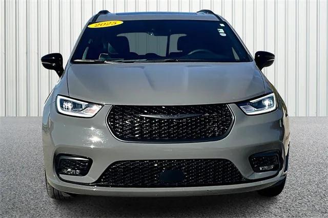 2025 Chrysler Pacifica Limited 2025 Chrysler Pacifica Limited