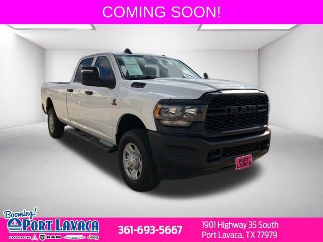 2024 RAM 2500 Tradesman Crew Cab 4x4 8 Box