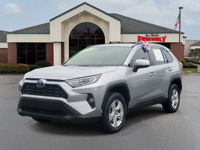 2020 Toyota RAV4 Hybrid XLE
