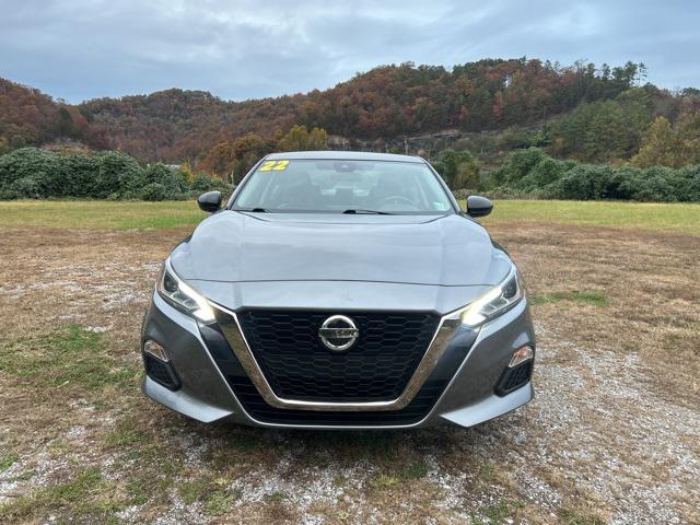 2022 Nissan Altima SR FWD 2022 Nissan Altima SR FWD