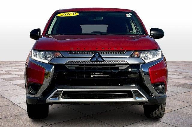 2019 Mitsubishi Outlander ES 2019 Mitsubishi Outlander ES