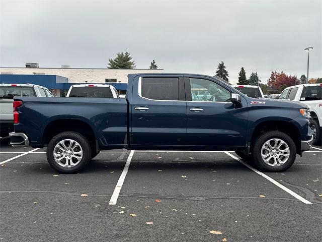 2022 Chevrolet Silverado 1500 4WD Crew Cab Standard Bed LTZ