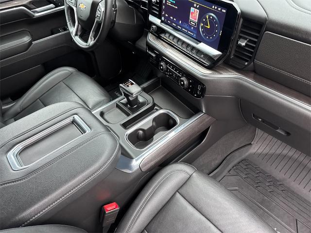 2022 Chevrolet Silverado 1500 4WD Crew Cab Standard Bed LTZ