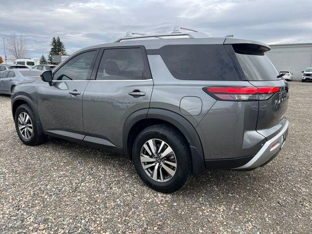 2022 Nissan Pathfinder SL 4WD