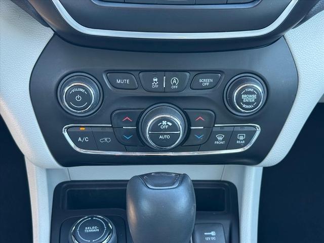 2021 Jeep Cherokee Latitude Lux 4X4