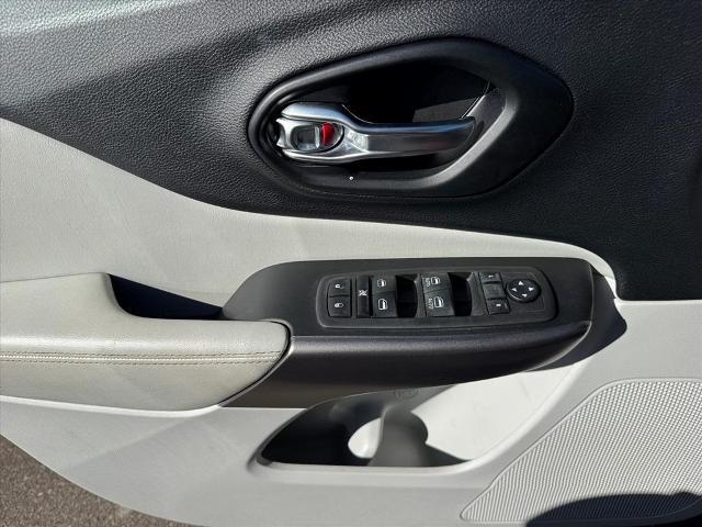 2021 Jeep Cherokee Latitude Lux 4X4