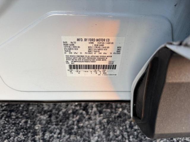 2022 Ford Edge SE