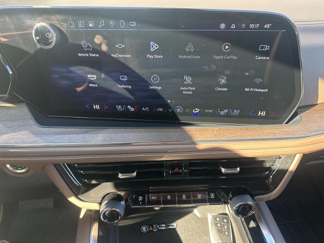 2025 Chevrolet Suburban 4WD High Country