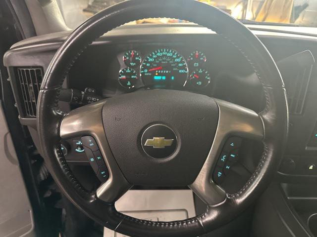 2017 Chevrolet Express 2500 LS