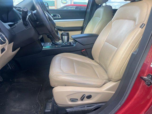 2016 Ford Explorer XLT 2016 Ford Explorer XLT