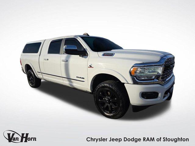 2019 RAM 3500 Limited Mega Cab 4x4 64 Box 2019 RAM 3500 Limited Mega Cab 4x4 64 Box