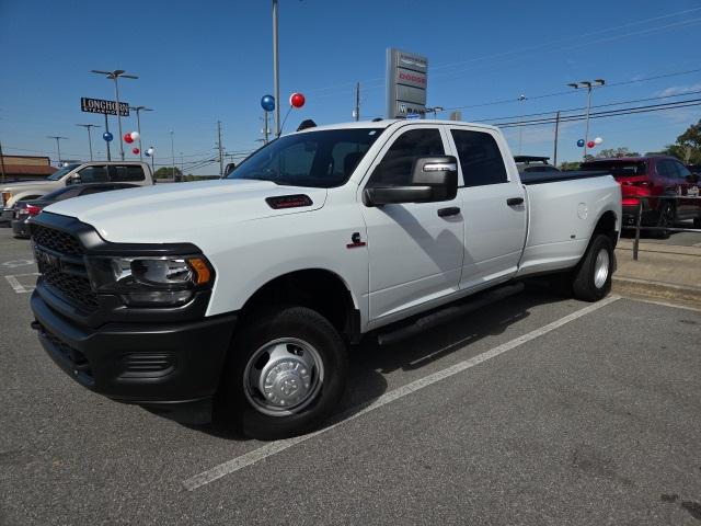 2024 RAM 3500 Tradesman Crew Cab 4x4 8 Box 2024 RAM 3500 Tradesman Crew Cab 4x4 8 Box