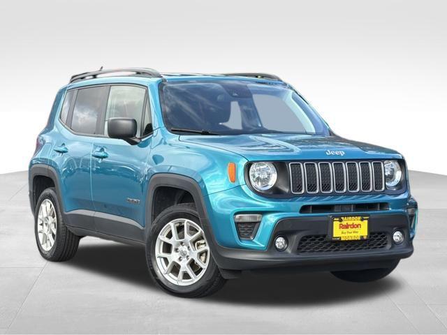 2022 Jeep Renegade Latitude 4x4 2022 Jeep Renegade Latitude 4x4