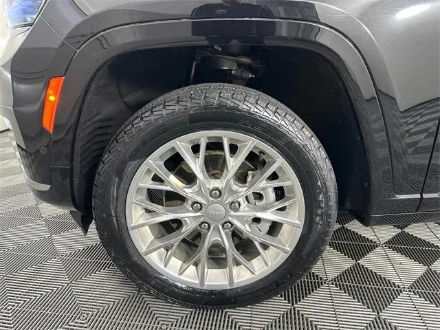 2021 Jeep Grand Cherokee L Summit 4x4 2021 Jeep Grand Cherokee L Summit 4x4