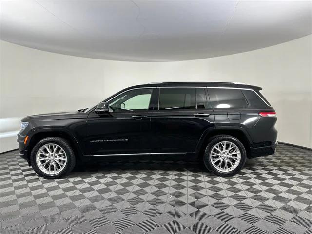 2021 Jeep Grand Cherokee L Summit 4x4 2021 Jeep Grand Cherokee L Summit 4x4