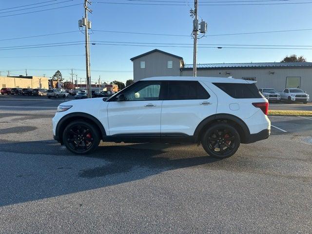 2022 Ford Explorer ST 2022 Ford Explorer ST