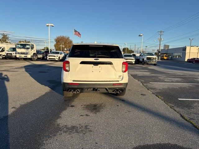 2022 Ford Explorer ST 2022 Ford Explorer ST