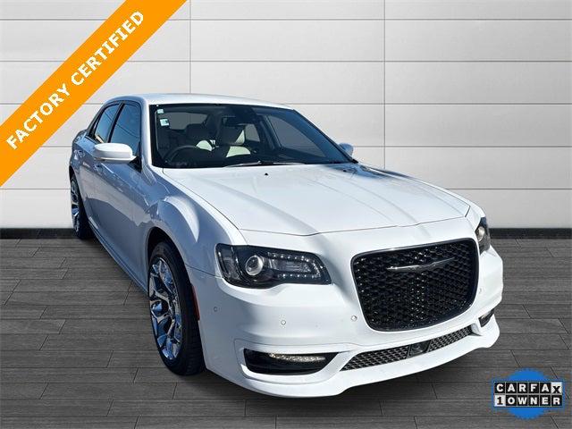 2023 Chrysler 300 Touring L