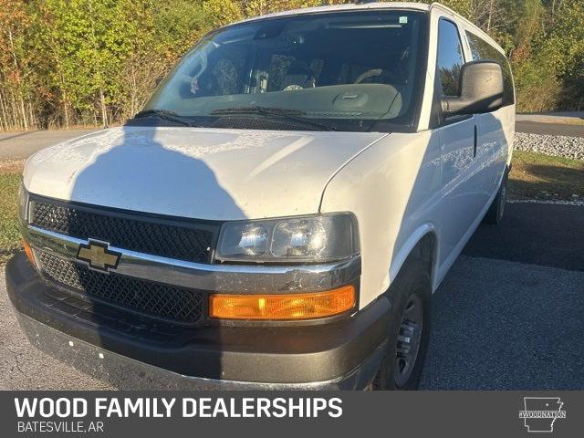 2024 Chevrolet Express Passenger RWD 3500 Extended Wheelbase LT