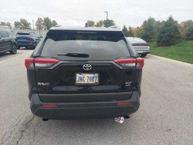 2019 Toyota RAV4 XLE 2019 Toyota RAV4 XLE