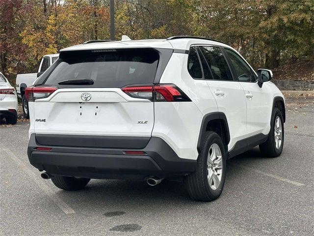2021 Toyota RAV4 XLE 2021 Toyota RAV4 XLE