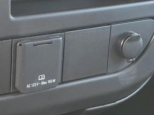 2025 GMC Savana Cutaway Work Van