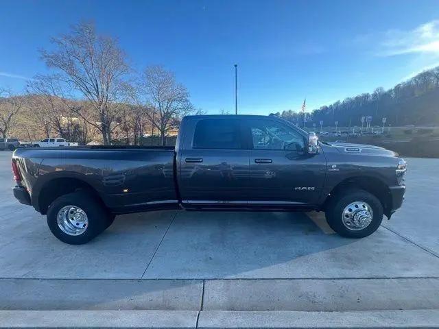 2026 Ram 3500 Laramie Crew Cab 4x4 8 Box
