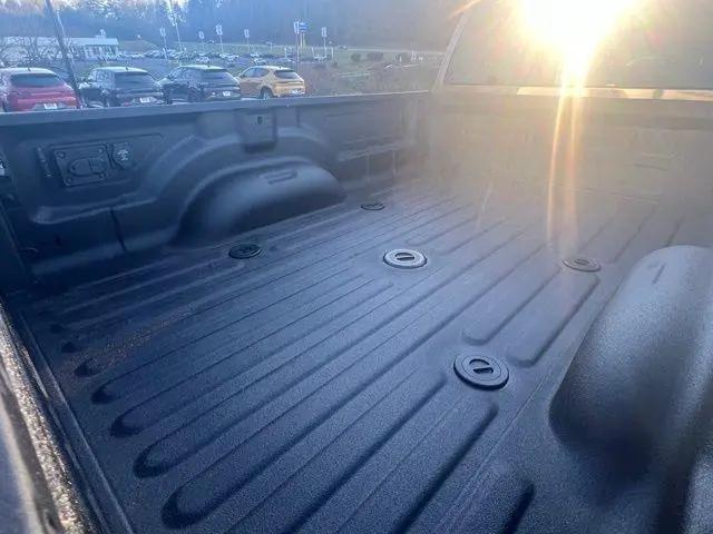 2026 Ram 3500 Laramie Crew Cab 4x4 8 Box