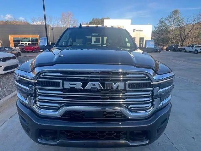 2026 Ram 3500 Laramie Crew Cab 4x4 8 Box