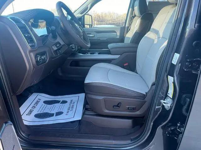 2026 Ram 3500 Laramie Crew Cab 4x4 8 Box