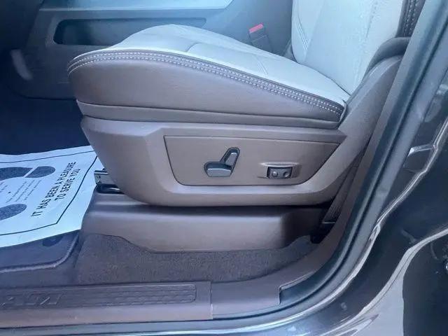 2026 Ram 3500 Laramie Crew Cab 4x4 8 Box