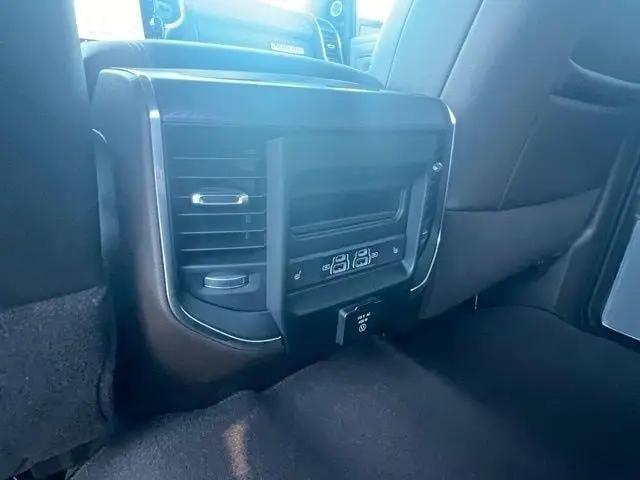 2026 Ram 3500 Laramie Crew Cab 4x4 8 Box