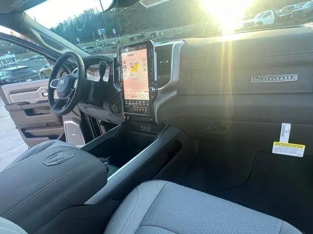 2026 Ram 3500 Laramie Crew Cab 4x4 8 Box
