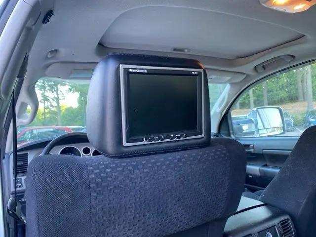 2010 Toyota Tundra Grade 5.7L V8